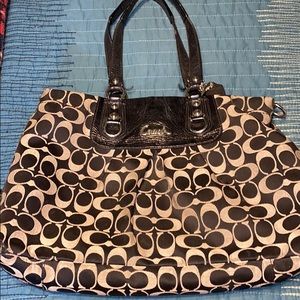 Coach Logo Pattern Bag Purse